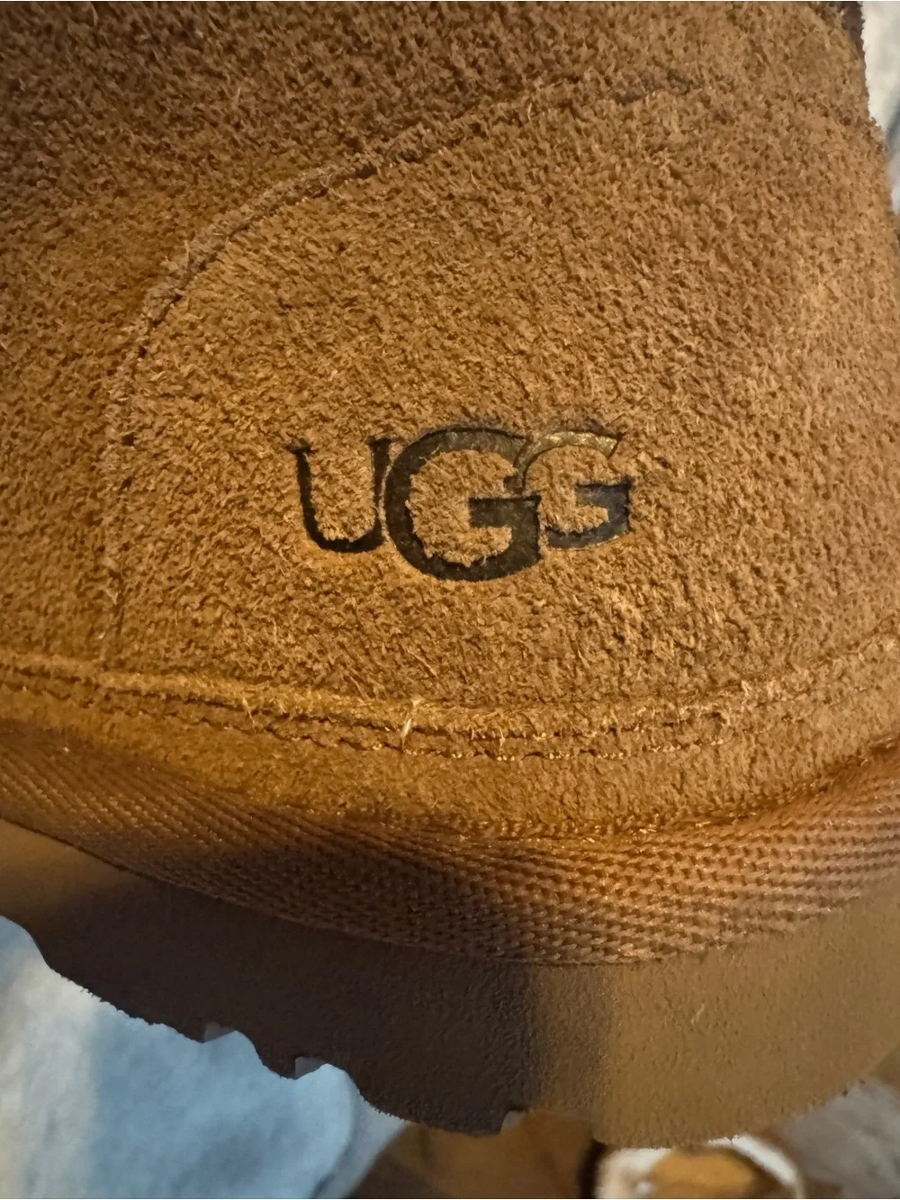 Ugg Neumel boot size 8 NWT